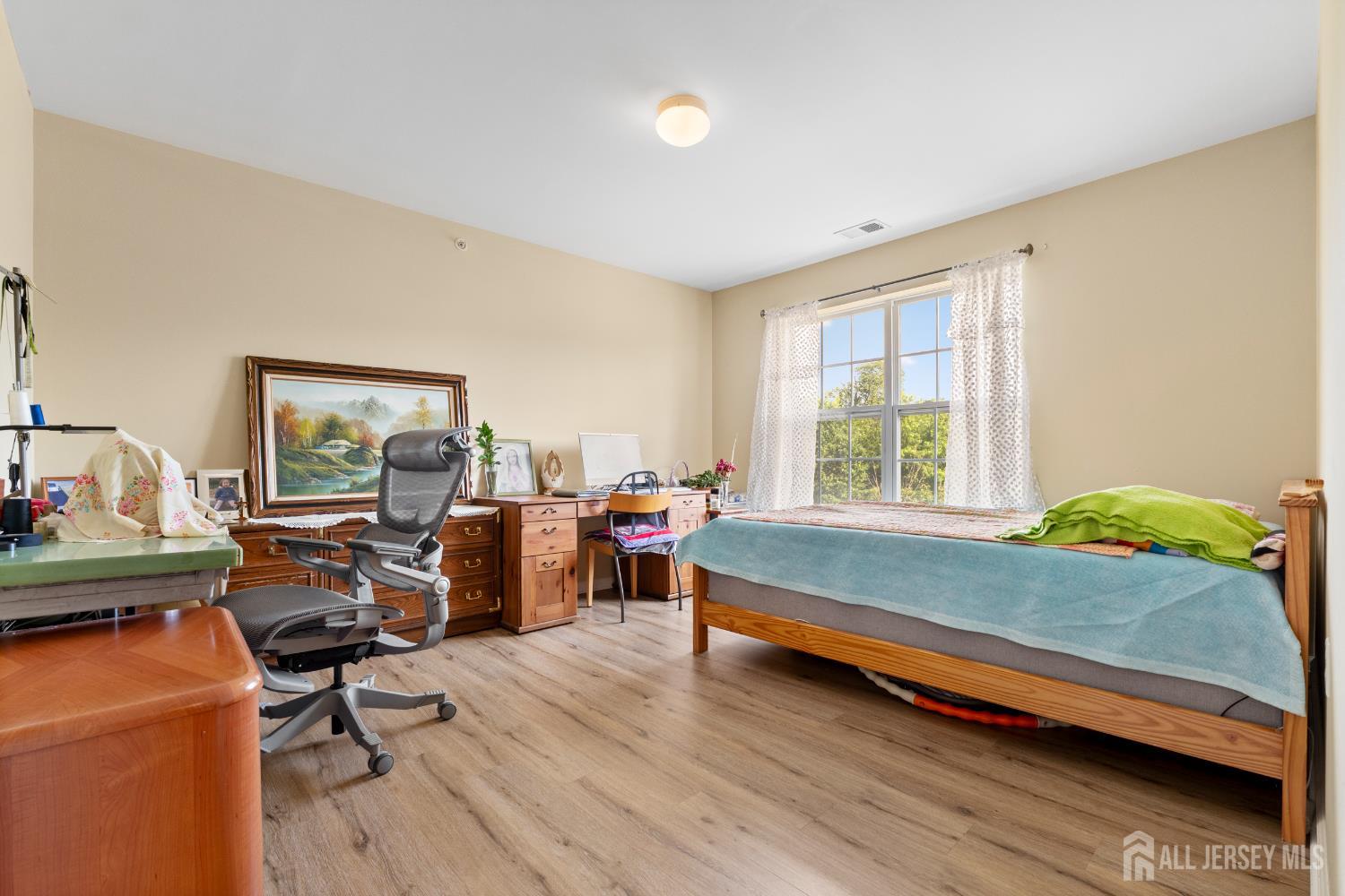 131 Liddle Avenue, Edison, NJ, 08837 image 13