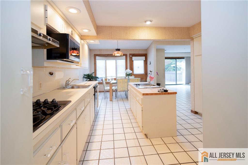 12 Tompkins Road, East Brunswick, NJ, 08816 image 12