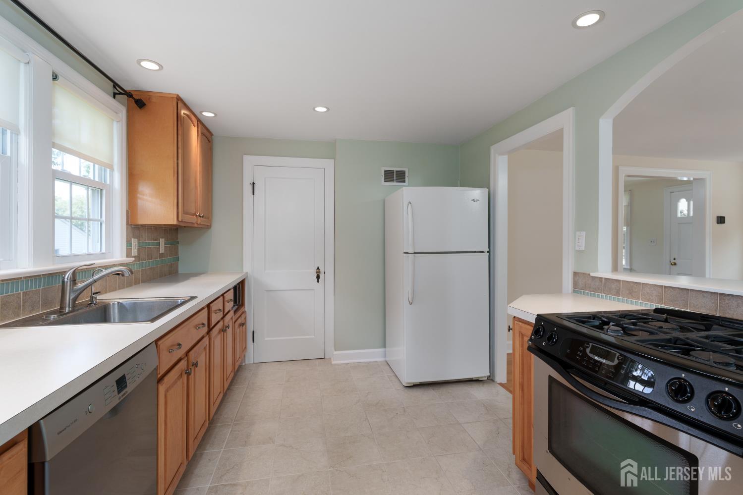 2 Pasture Lane, Plainsboro, NJ, 08536 image 18