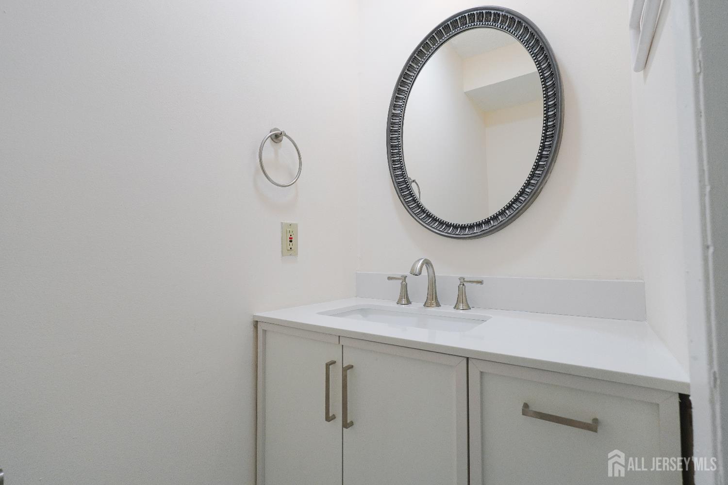 14 Carriage Place, Edison, NJ, 08820 image 19