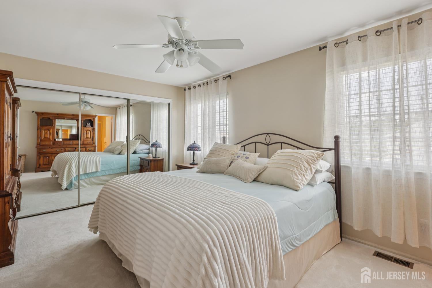 6 E Wintergreen Avenue, Edison, NJ, 08820 image 21