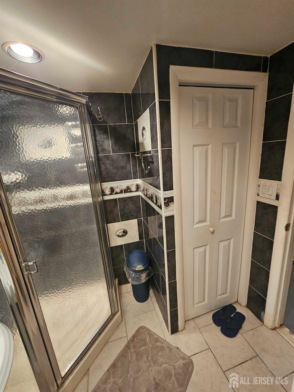 439 Fairview Avenue, Colonia, NJ, 07067 image 34