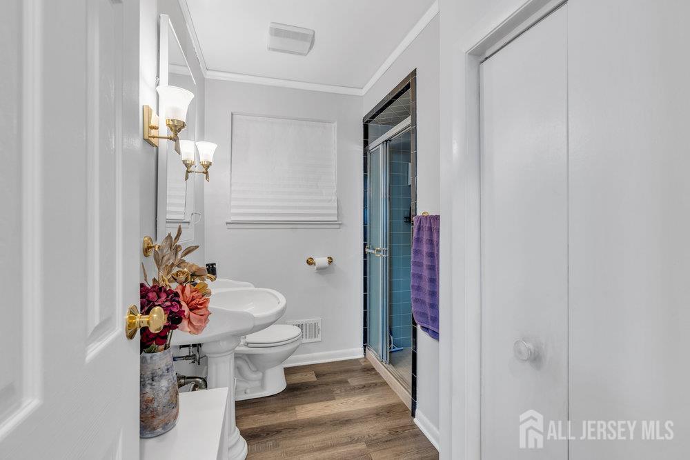 17 Thomas Road, East Brunswick, NJ, 08816 image 18