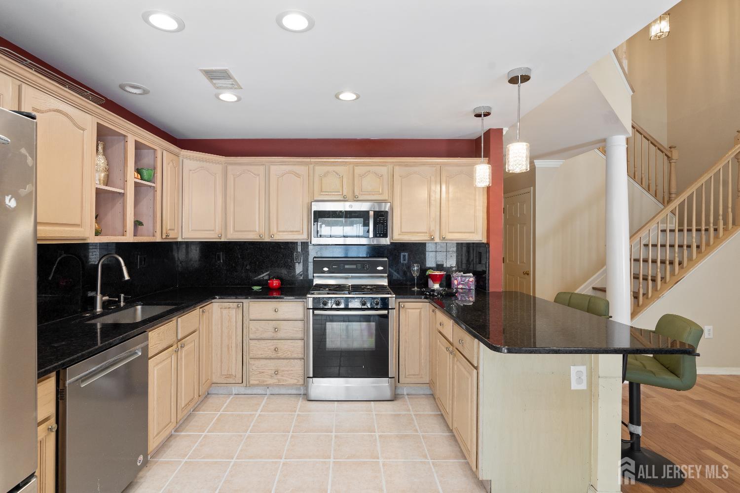 403 Canterbury Way, South Brunswick, NJ, 08540 image 20