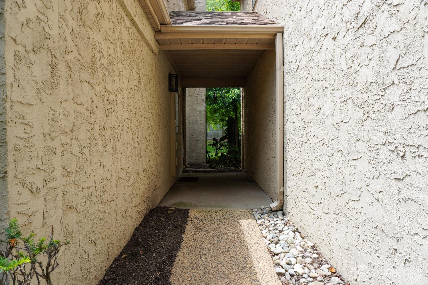 14 Carriage Place Image 4