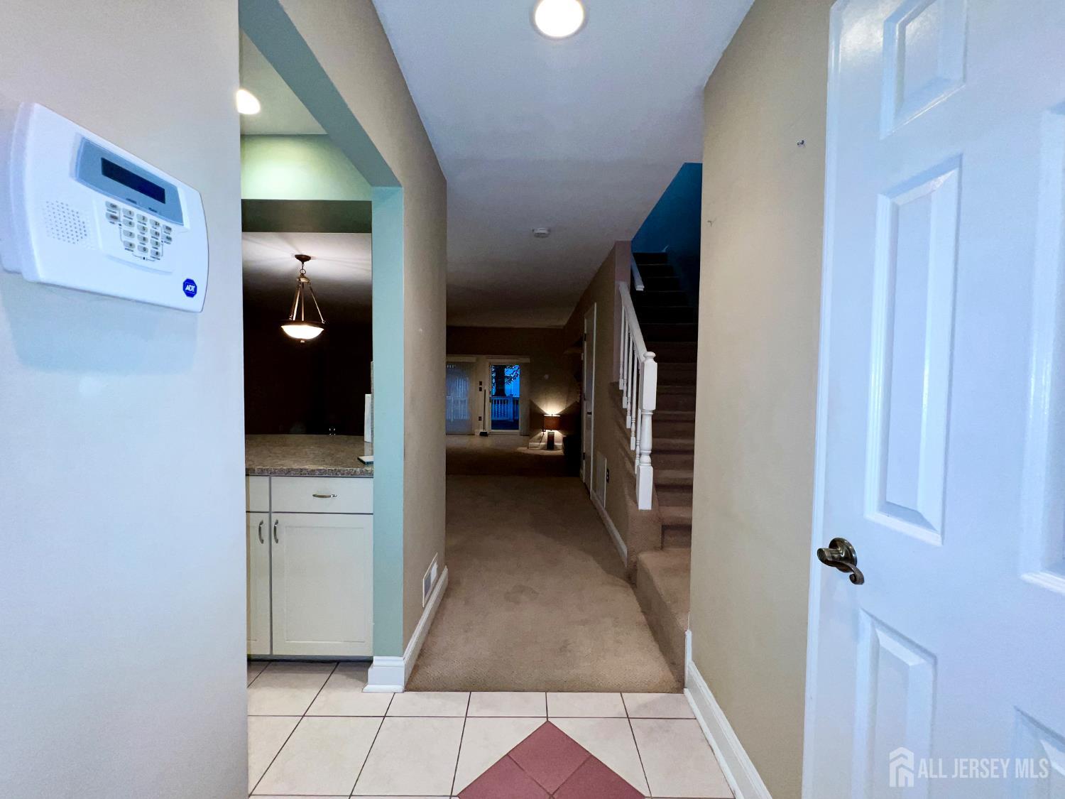 37 Albury Way Image 2