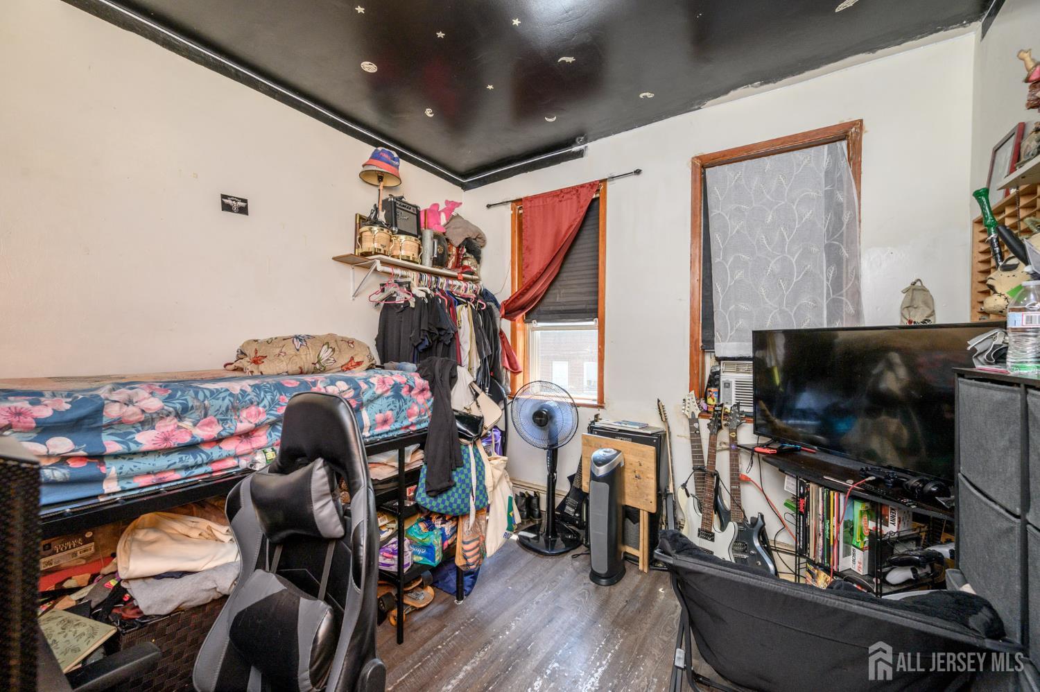 51 Wright Avenue, Jersey City, NJ, 07306 image 35