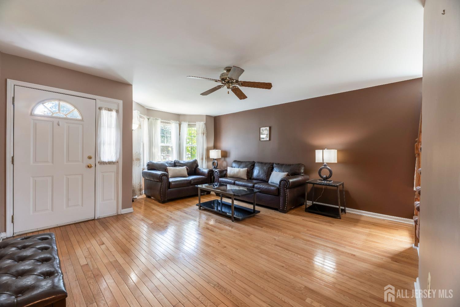 1548 Dumont Avenue Image 5