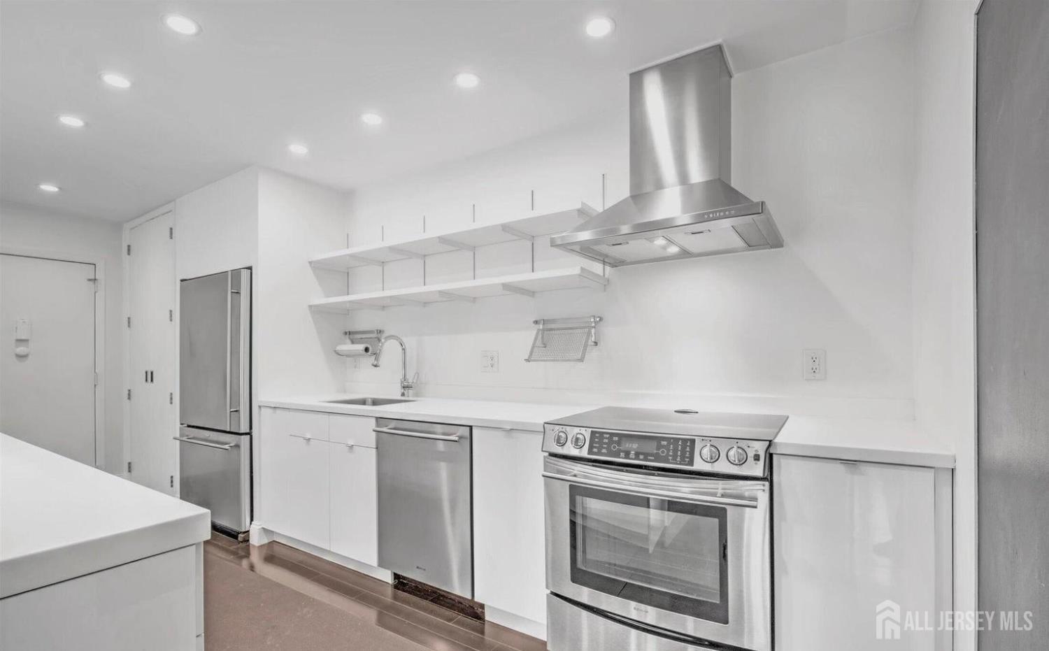 35 Amberly Drive G, Manalapan, NJ, 07726 image 10