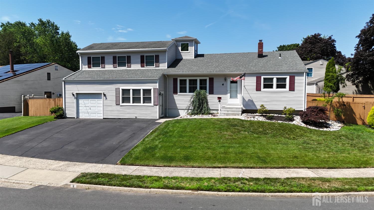 6 Nancy Circle, Edison, NJ, 08817