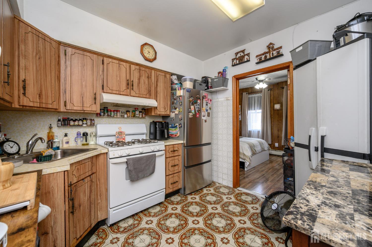 51 Wright Avenue, Jersey City, NJ, 07306 image 30
