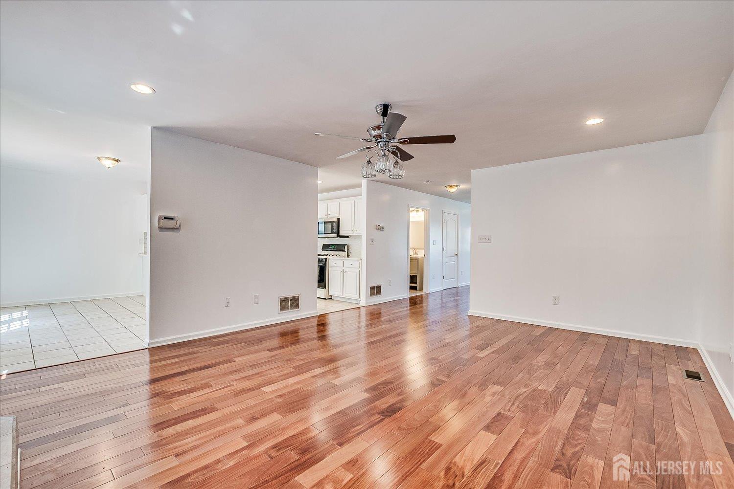230 S 10th Avenue, Highland Park, NJ, 08904 image 7
