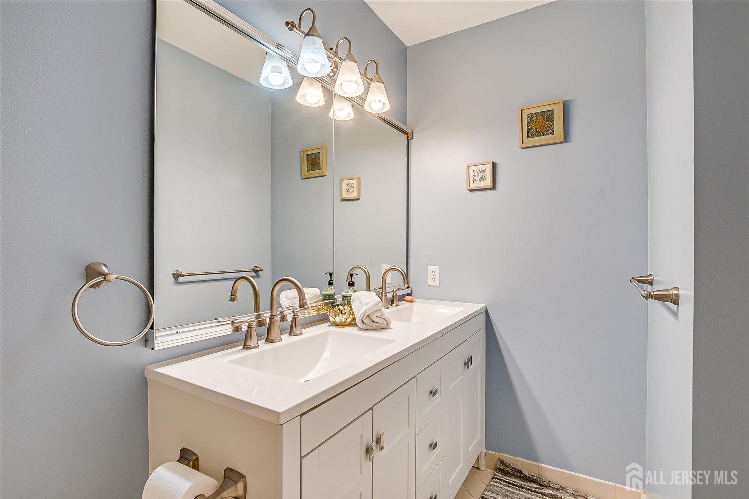 1 Hamilton Court, South Brunswick, NJ, 08824 image 53