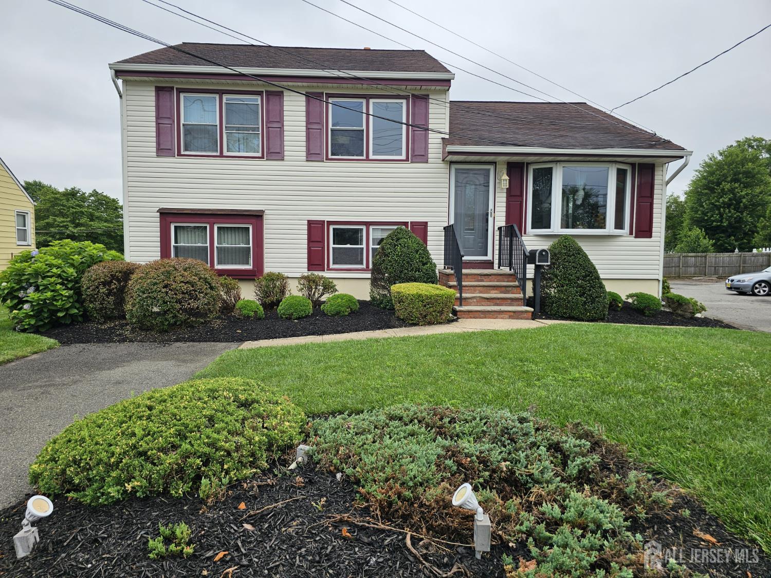 304 Maple Avenue, South Plainfield, NJ, 07080