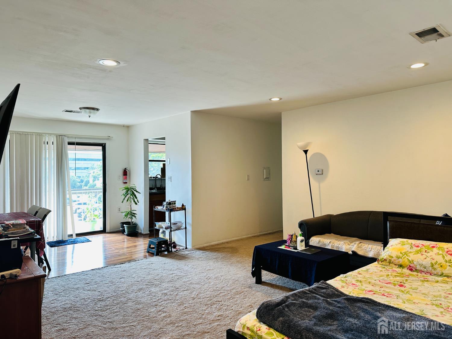 144-G Beverly Hill Terrace G Image 3