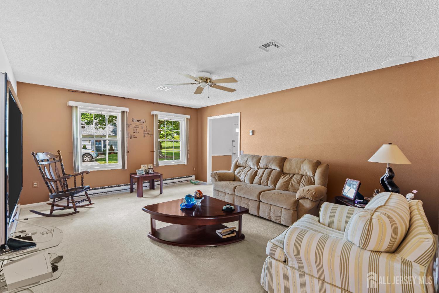 628 Windsor Way A, Monroe, NJ, 08831 image 17