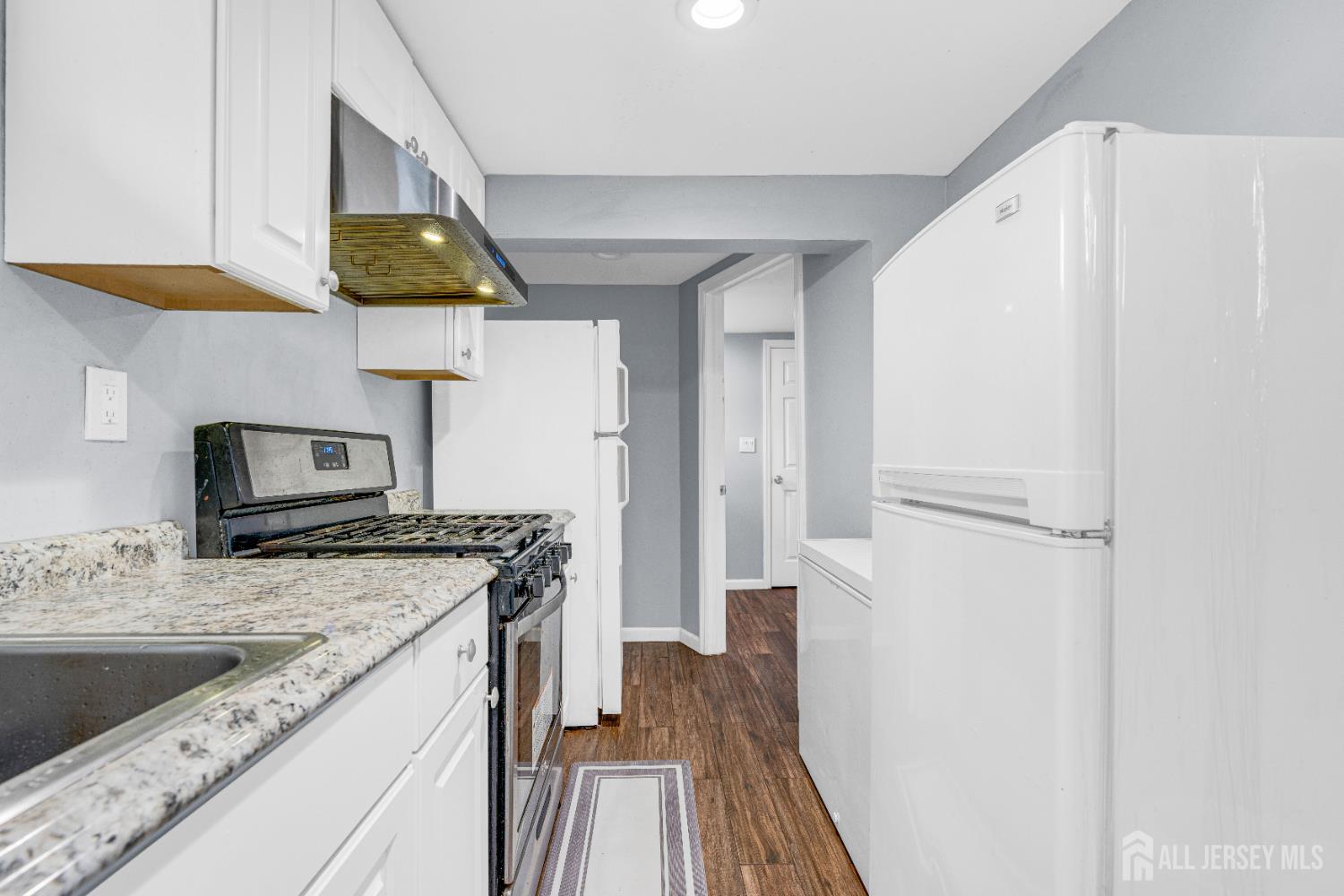 251 W Shirley Avenue, Edison, NJ, 08820 image 39
