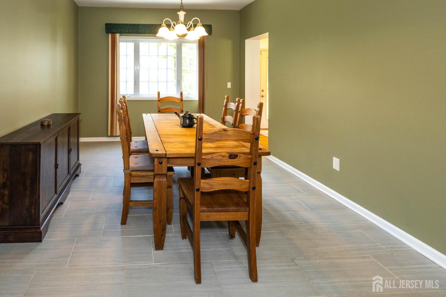 294 Fresh Pond Road, North Brunswick, NJ, 08902 image 18