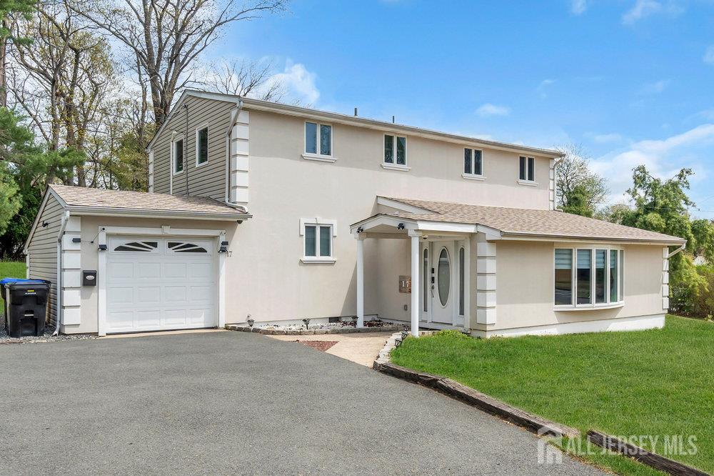17 Thomas Road Image 2