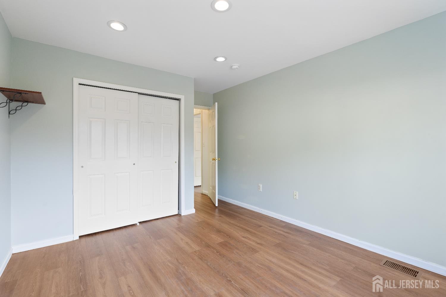 403 Canterbury Way, South Brunswick, NJ, 08540 image 35