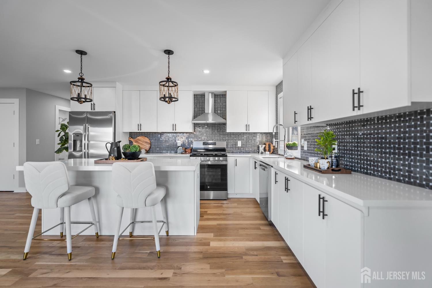 937 Worth Avenue, Linden, NJ, 07036 image 12