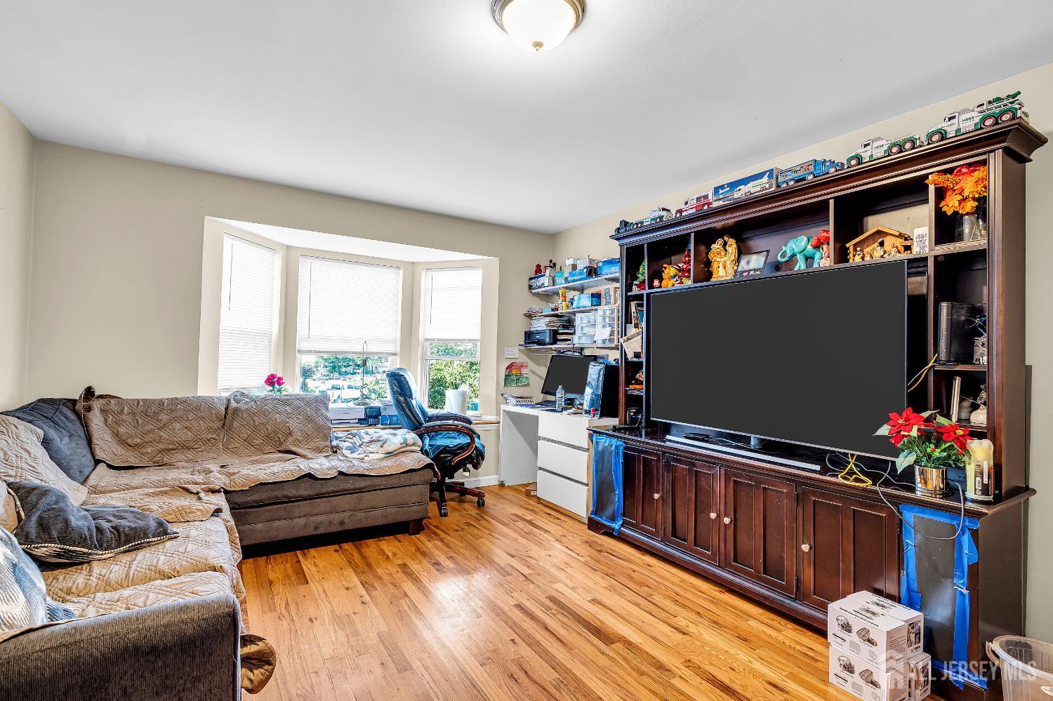 544 Broadway, Elizabeth, NJ, 07206 image 16