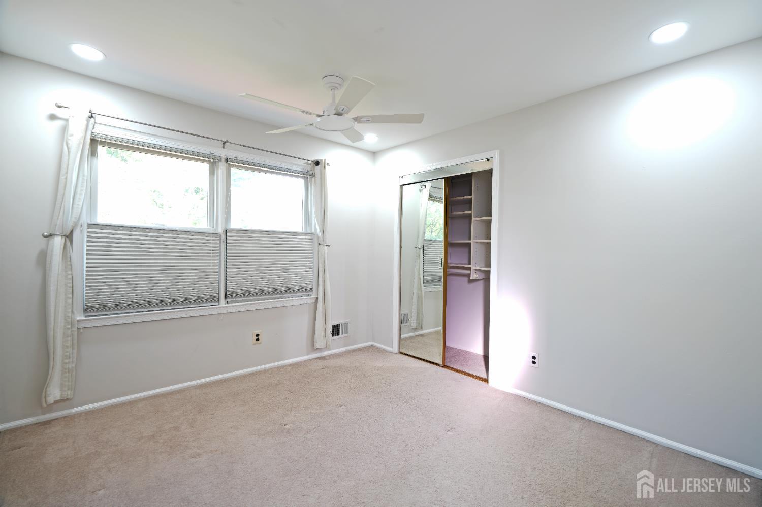 19 Wetherhill Way, South Brunswick, NJ, 08810 image 28