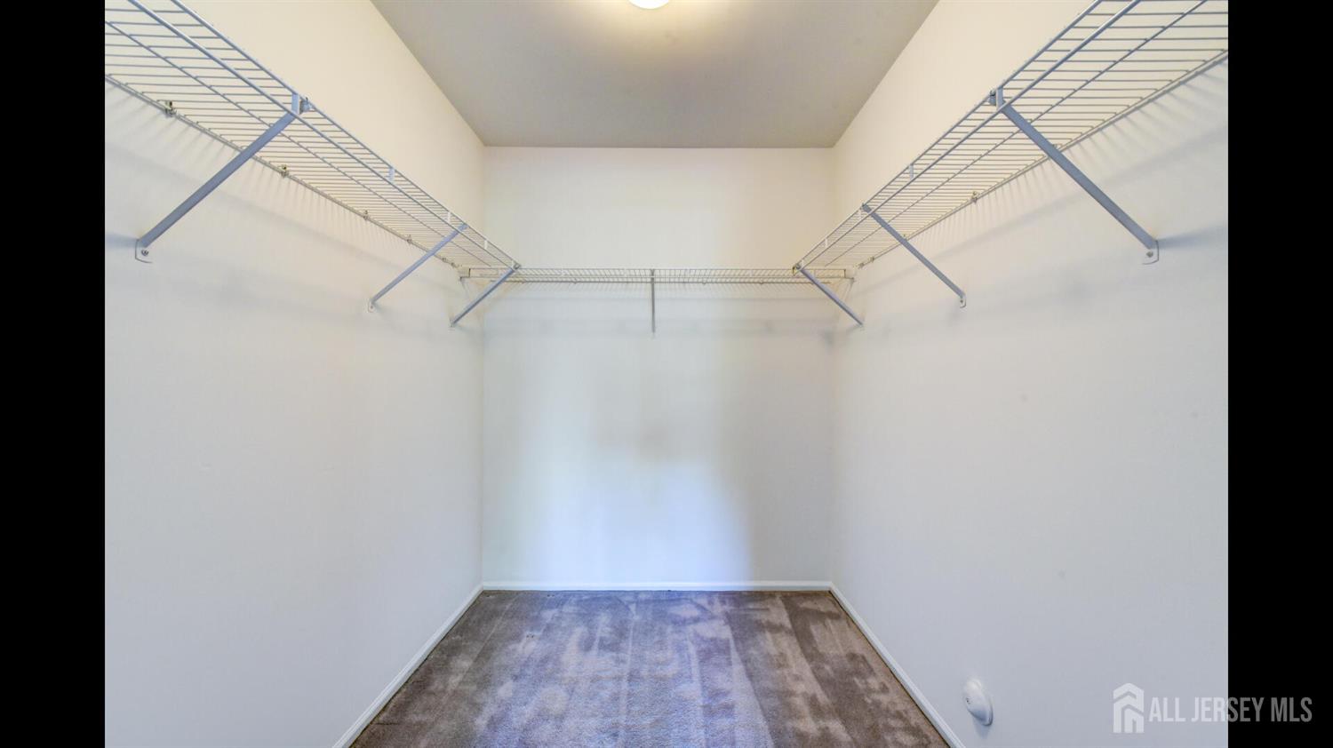2007 Cypress Lane, East Brunswick, NJ, 08816 image 26