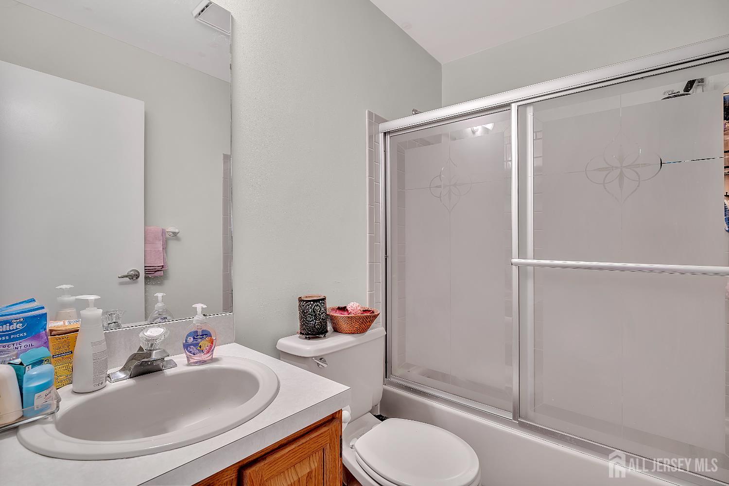 122 Salem Road, North Brunswick, NJ, 08902 image 15