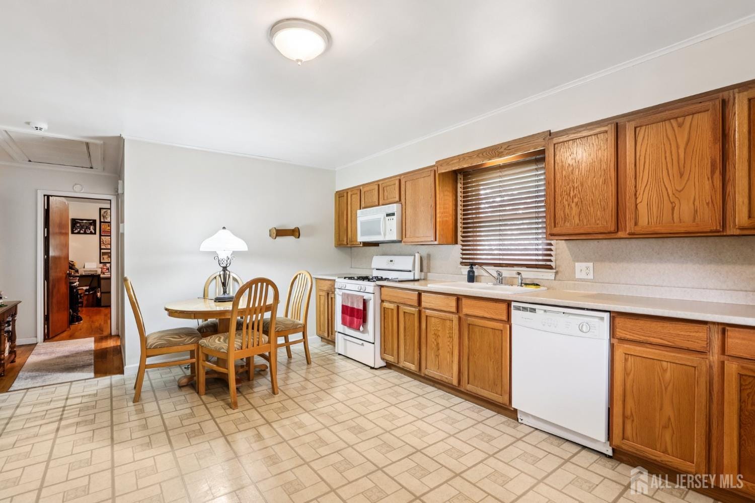 30 Lafayette Avenue, Franklin Twsp, NJ, 08873 image 9