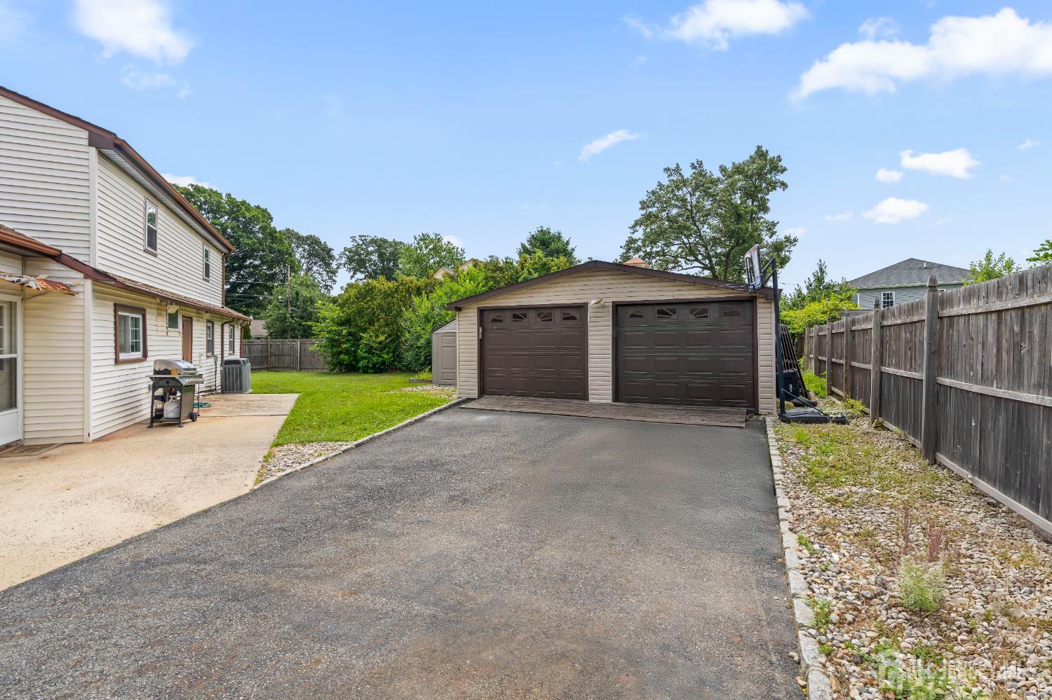 32 Glenville Road, Edison, NJ, 08817 image 43