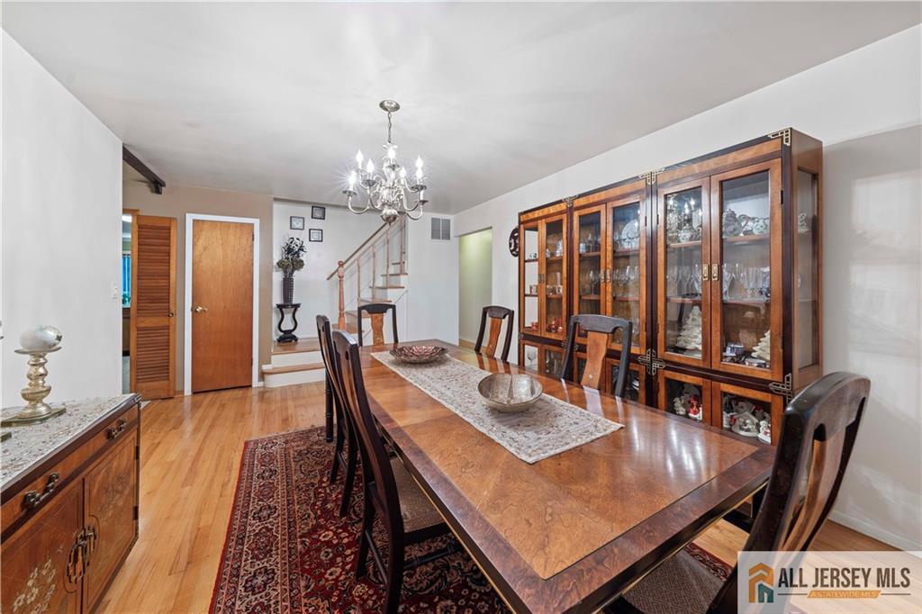 41 Jonathan Drive Image 5