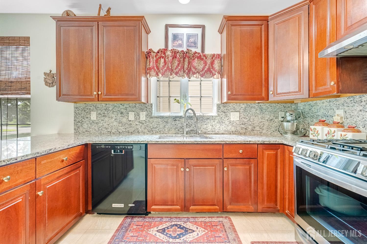 16 Bermuda Dunes Drive, Monroe, NJ, 08831 image 11