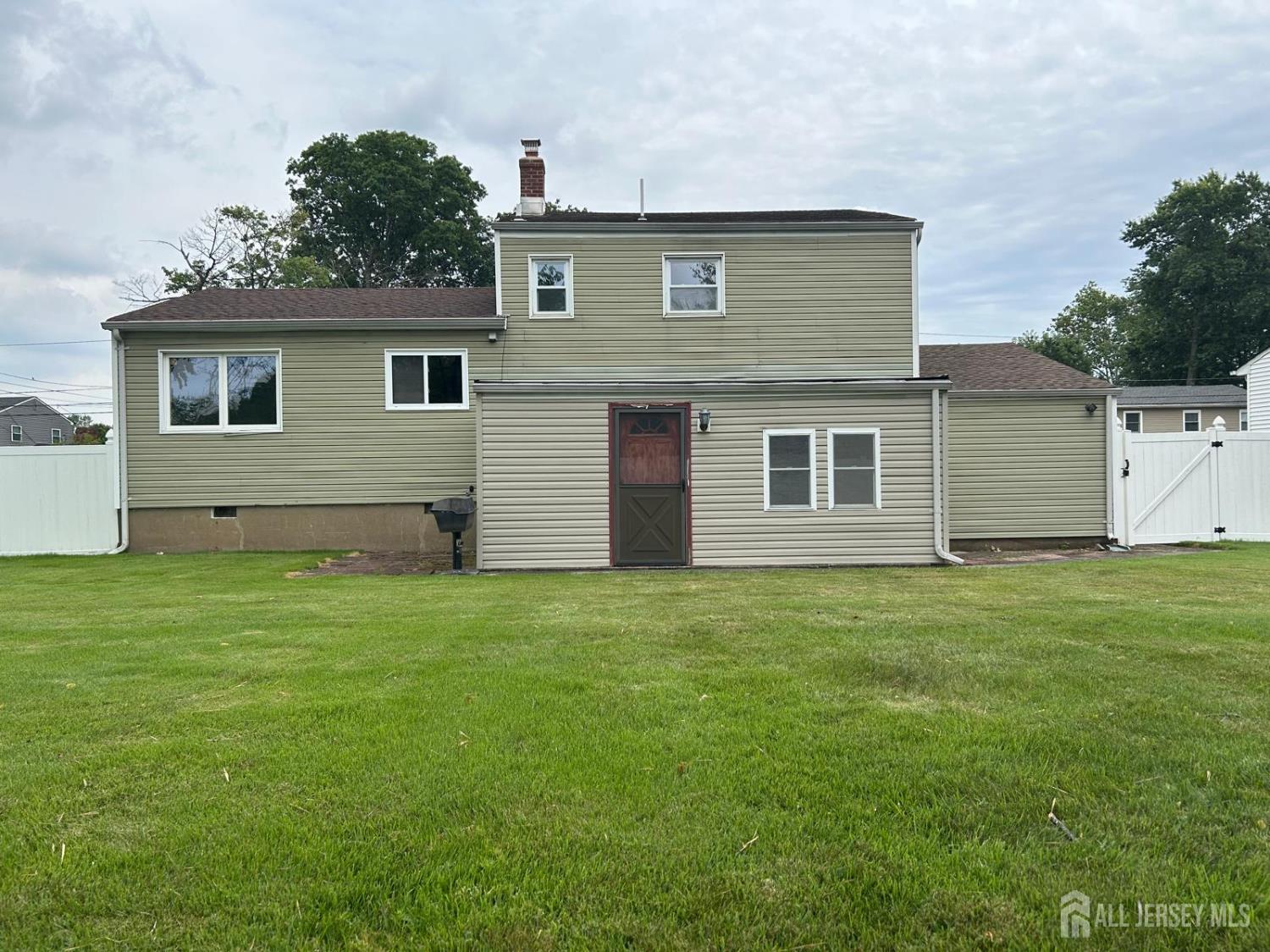 14 McGinnis Road Image 4