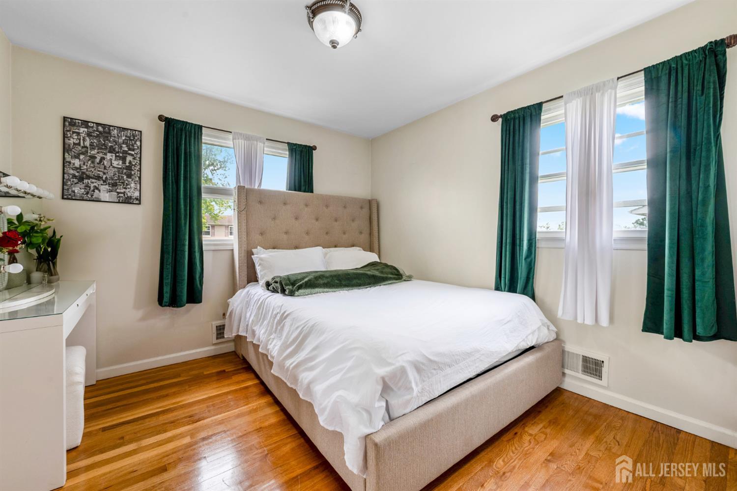 115 Vernon Way, Port Reading, NJ, 07064 image 18