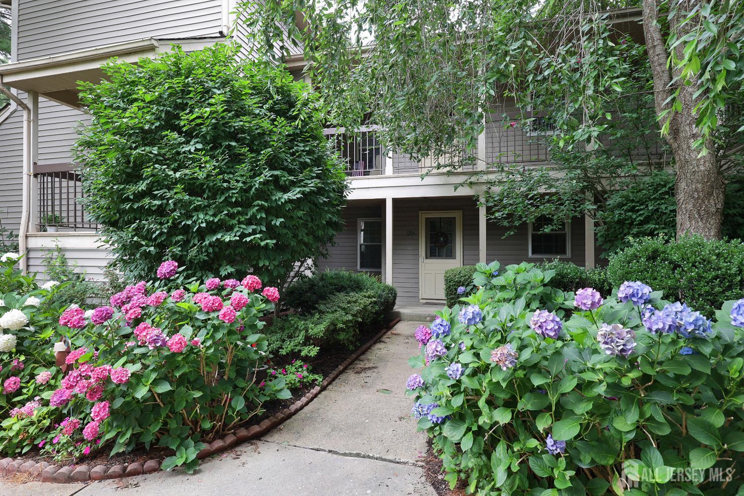 123 Concordia Circle G Image 3