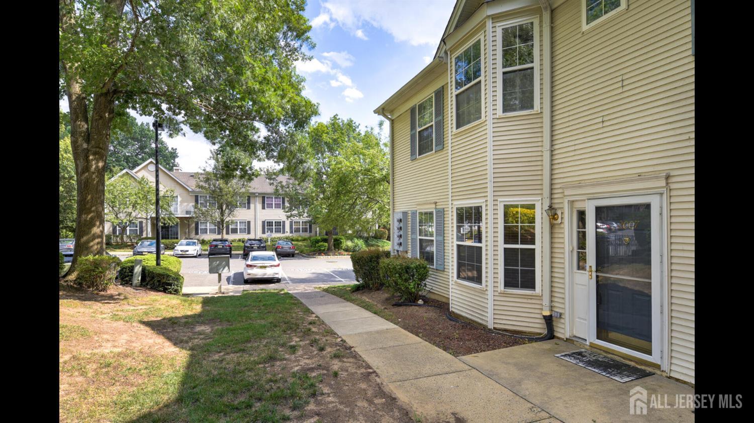 2007 Cypress Lane Image 4