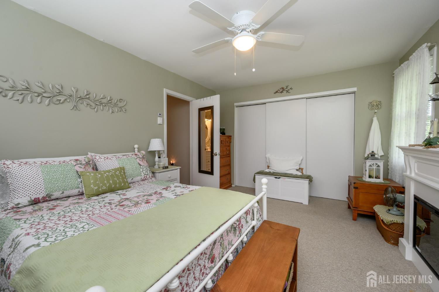 37 S Chestnut Avenue, Whiting, NJ, 08759 image 21