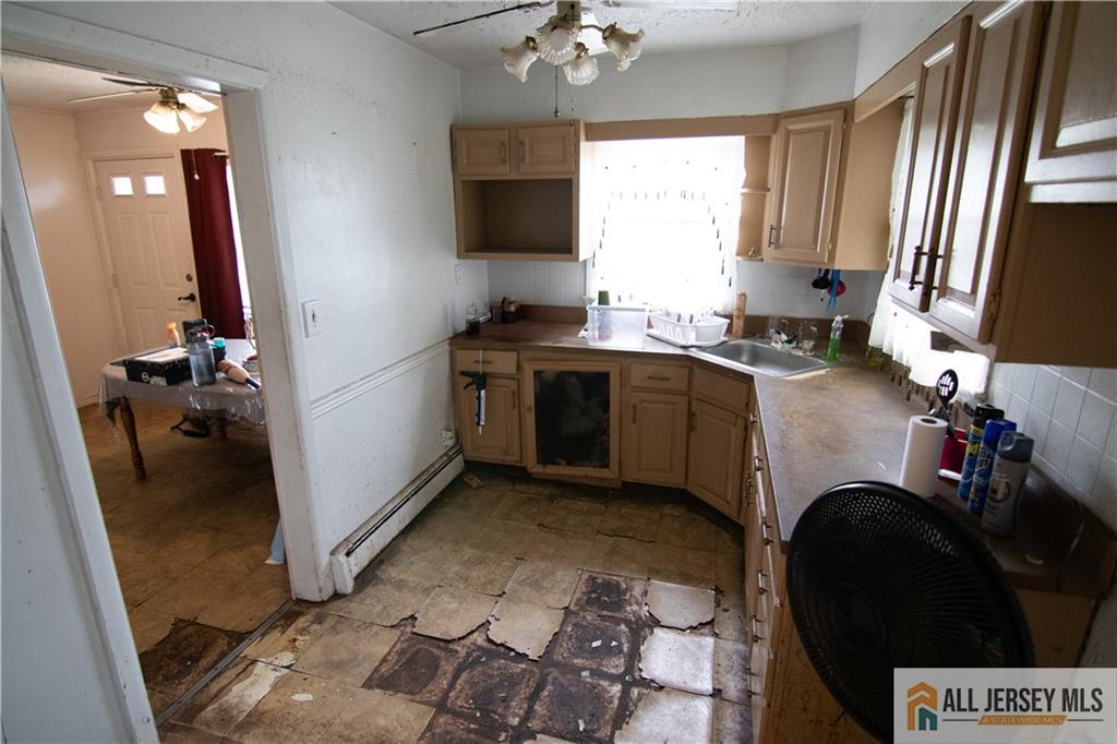 60 Runyon Avenue, Edison, NJ, 08817 image 15
