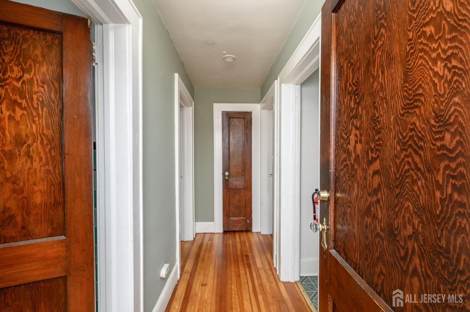 84 E Somerset Street, Raritan, NJ, 08869 image 20