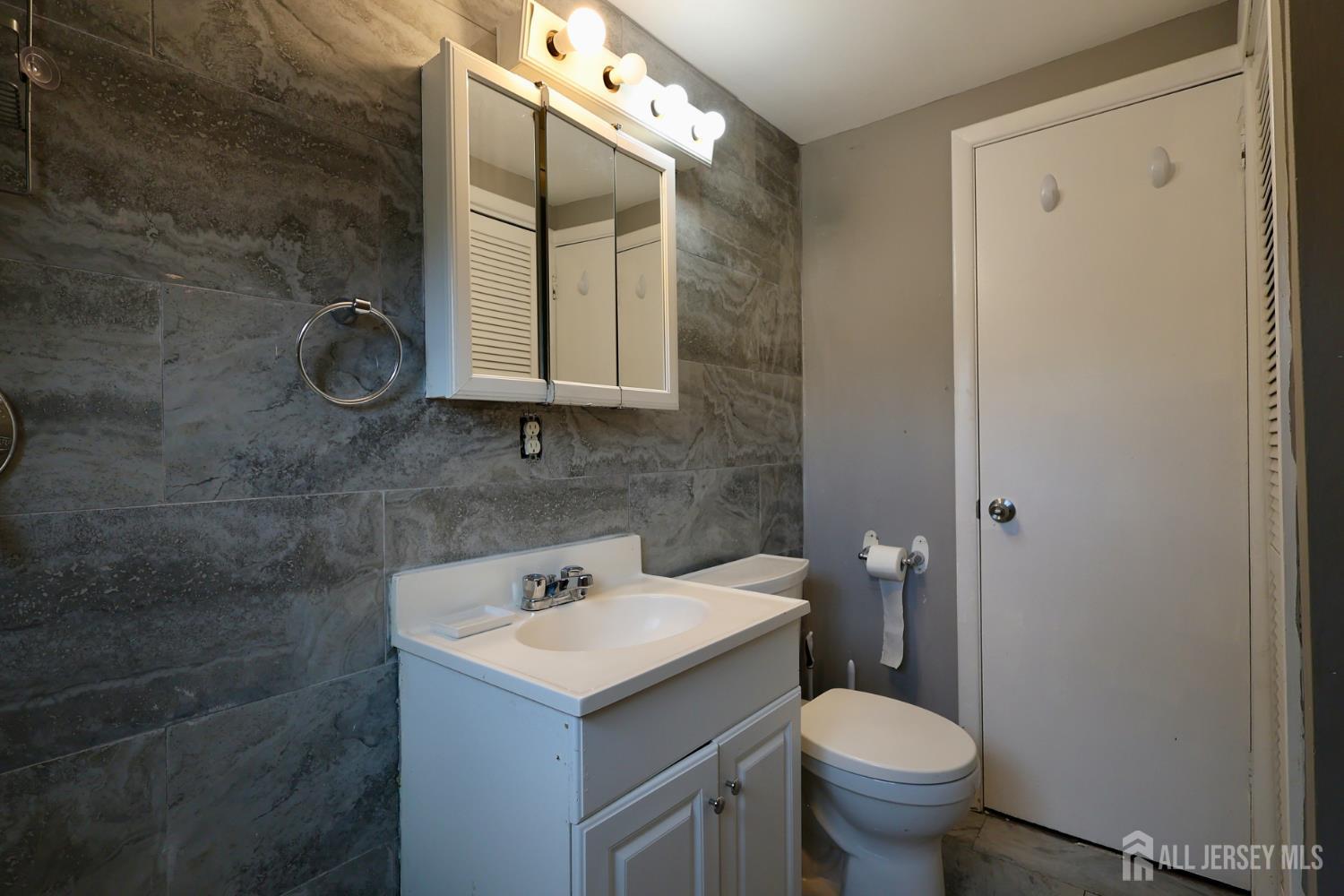 48 Buchanan Avenue, Sayreville, NJ, 08859 image 34
