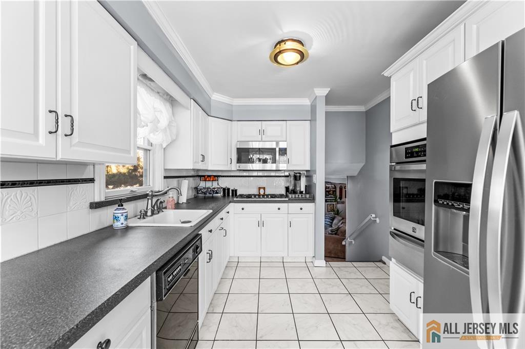 32 Fielek Terrace, Sayreville, NJ, 08859 image 11