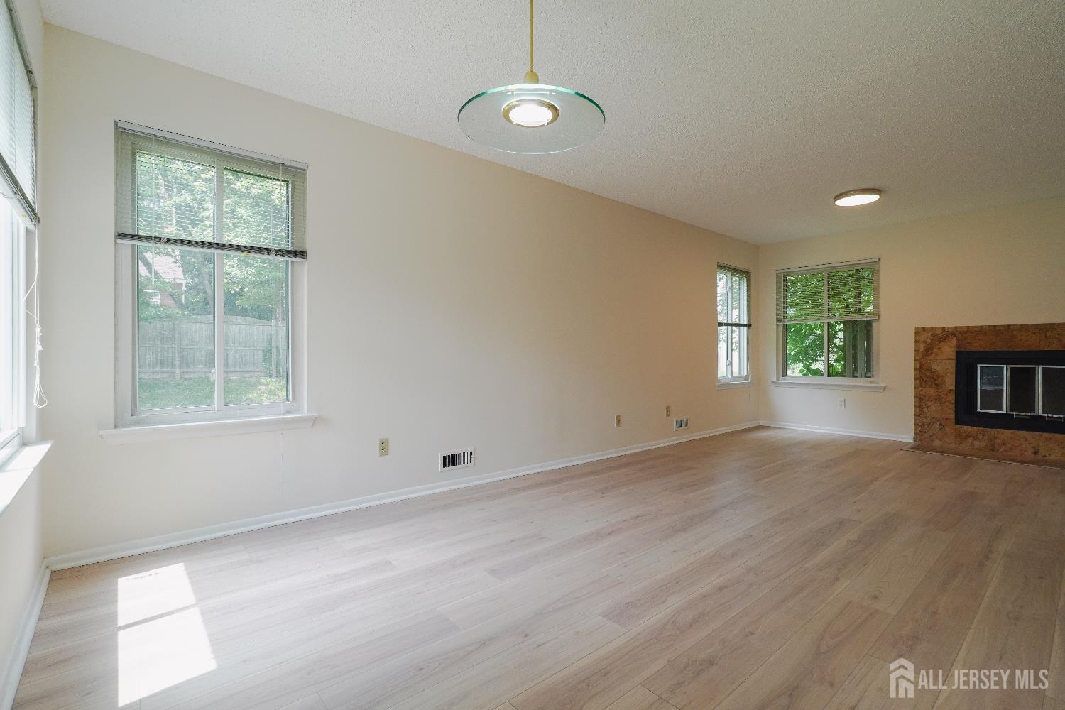 14 Carriage Place, Edison, NJ, 08820 image 13