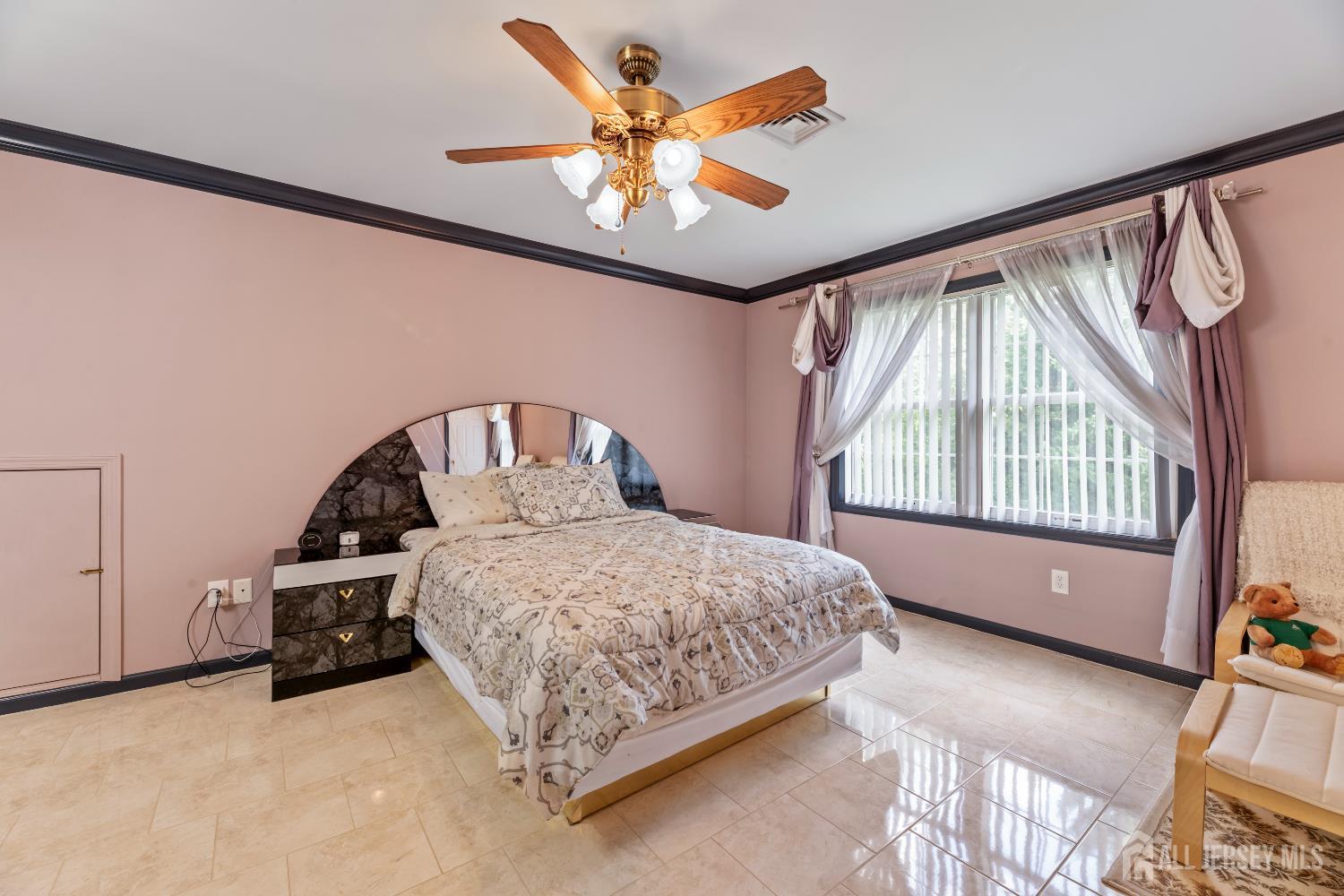 10 Stonewall Drive, Edison, NJ, 08820 image 19