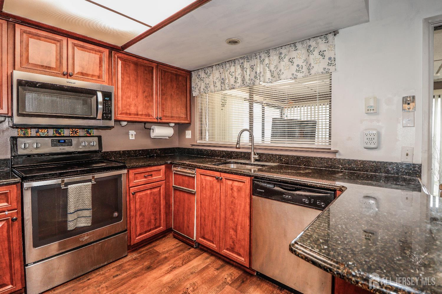 109 Hemlock Plaza, Monroe, NJ, 08831 image 15