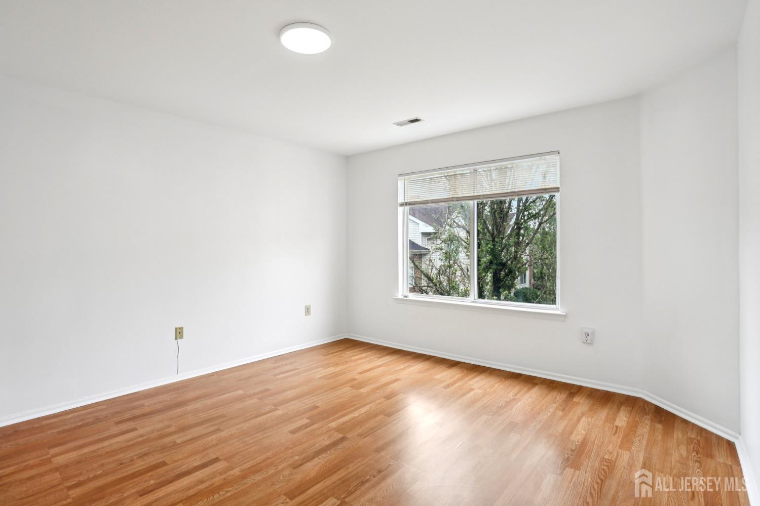 306 Holly Drive, Perth Amboy, NJ, 08861 image 21