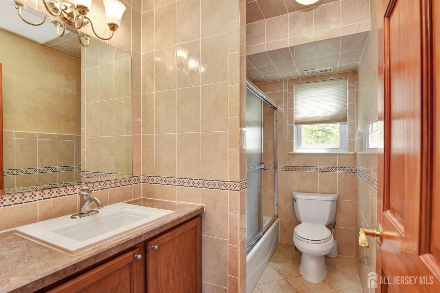 2 Maine Court B, Old Bridge, NJ, 07747 image 26