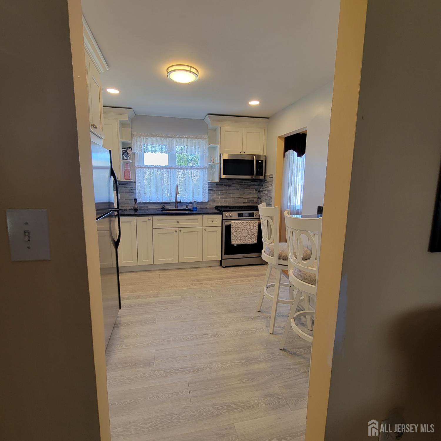 646 franklin Drive, Perth Amboy, NJ, 08861 image 20