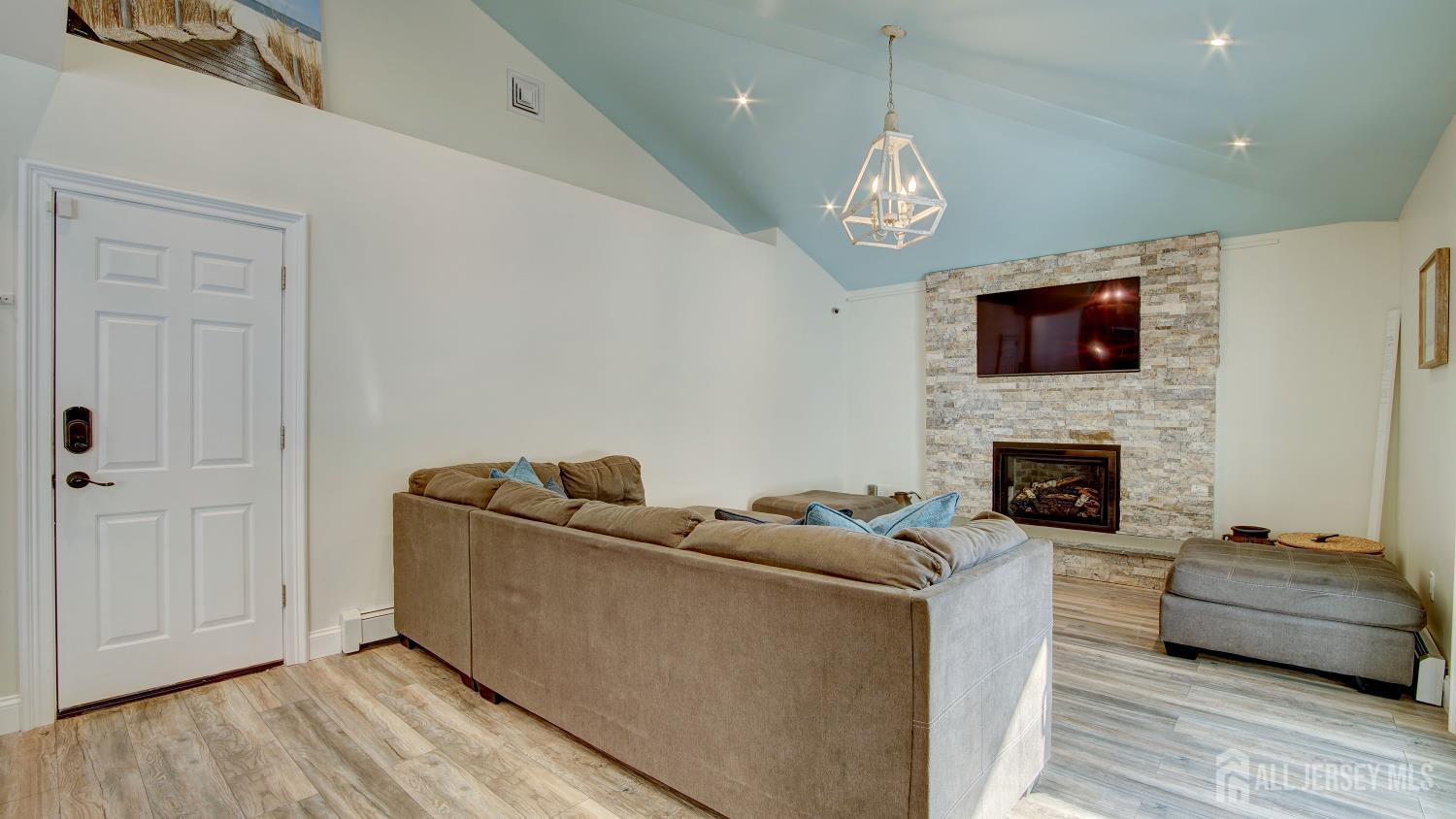 2 Alison Court, Marlboro, NJ, 07746 image 37
