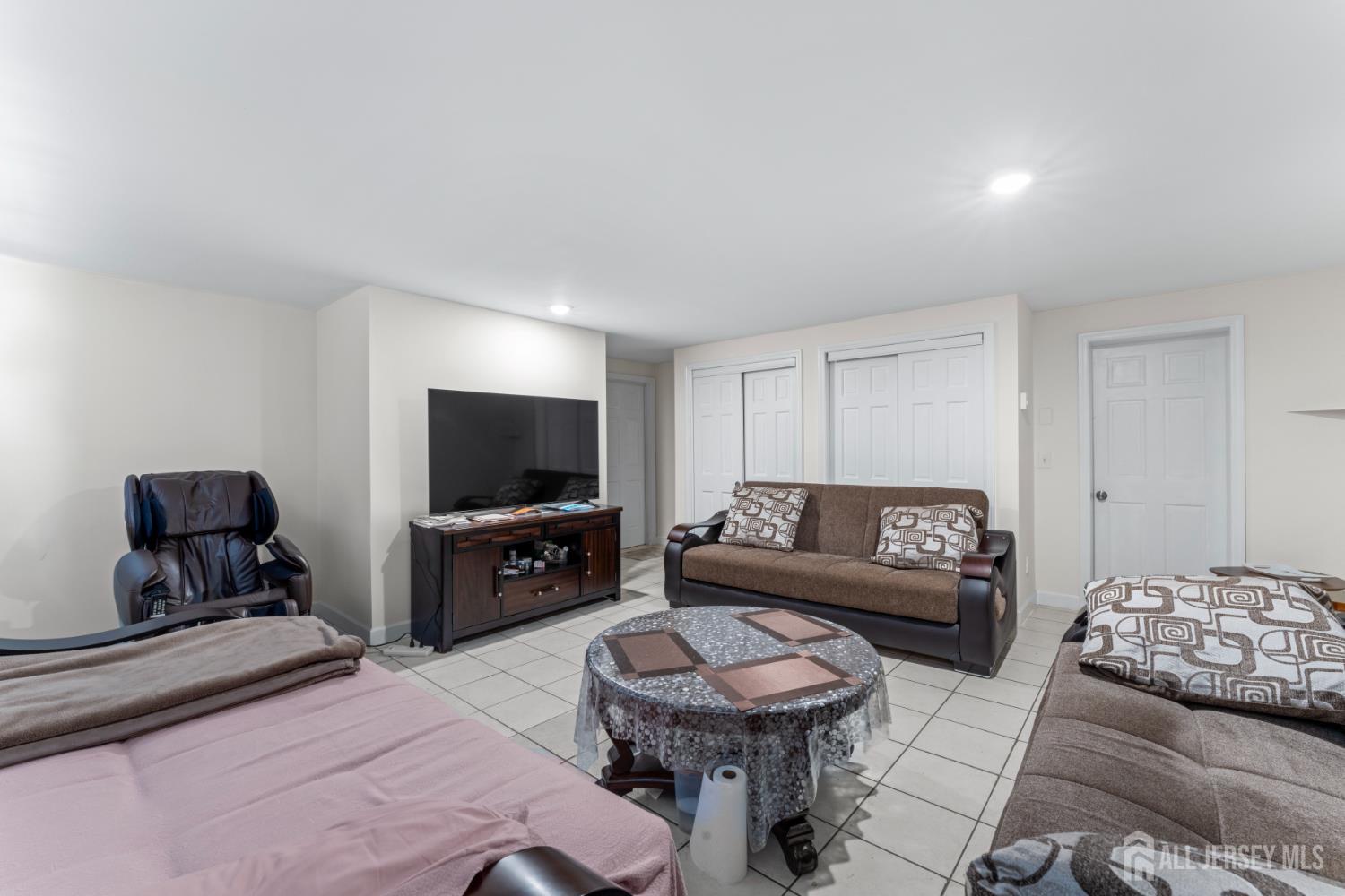 18 Noe st Street, Carteret, NJ, 07008 image 19